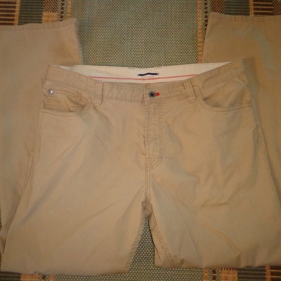 IZOD Saltwater Straight Fit Chino Pants 36W x 32L Khaki Zip/Button Closure - Picture 1 of 15